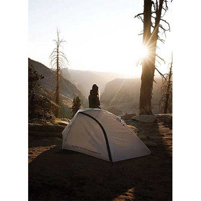  ALPS Mountaineering Zephyr 3 Person Tent