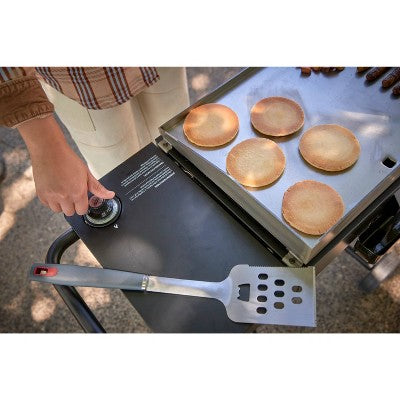  Coleman Roadtrip Griddle 19" Gas Grill 2000038251 - Black