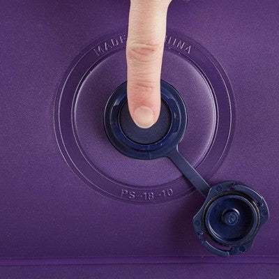  Thomasville Sensation 15" Air Mattress With Electric Pump - Twin