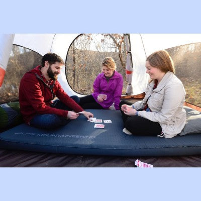  ALPS Mountaineering Meramac 4 Tent